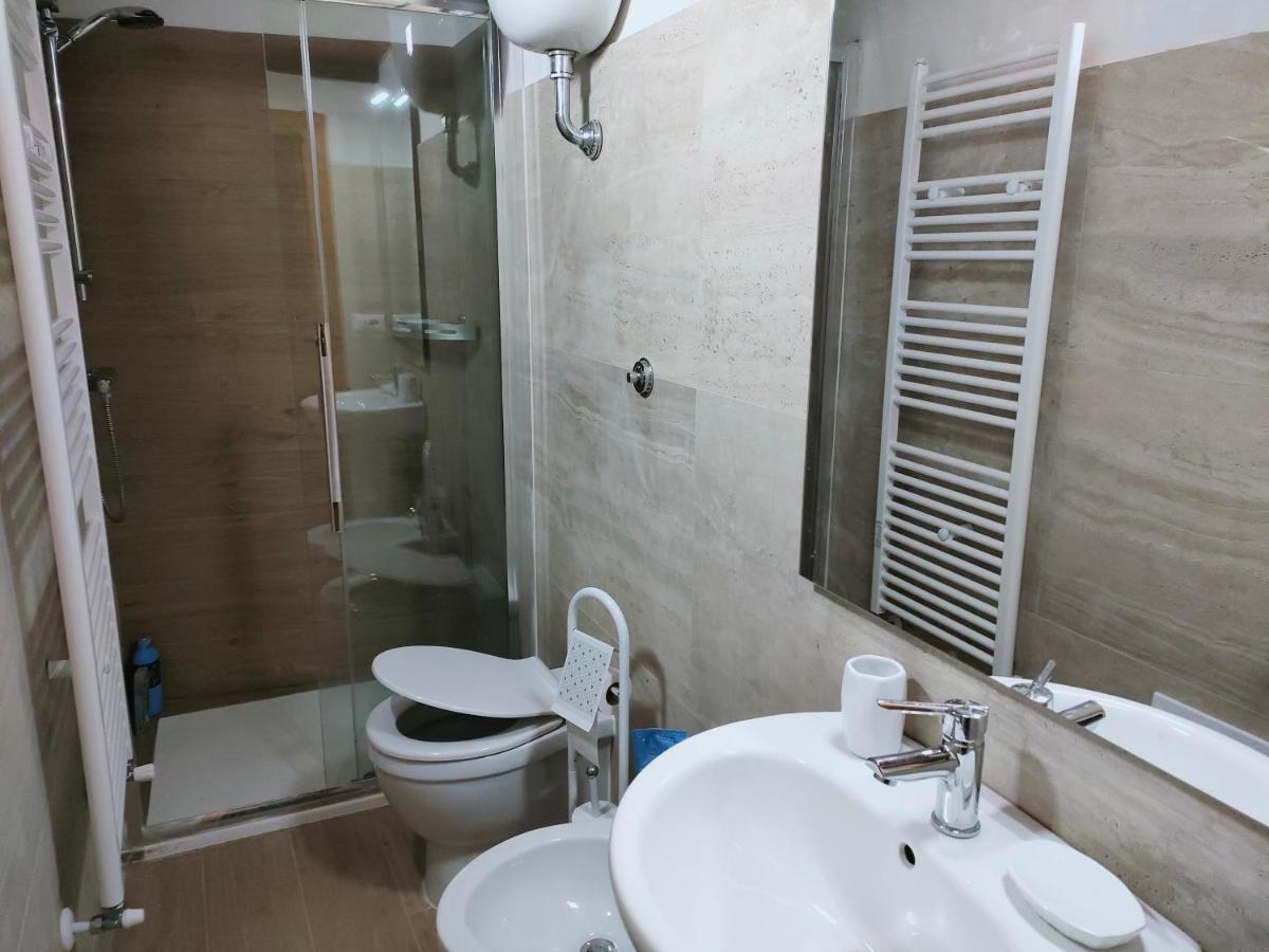 Francigena Viterbo Apartment Con Parcheggio Gratuito A Soli 2 Minuti Buitenkant foto