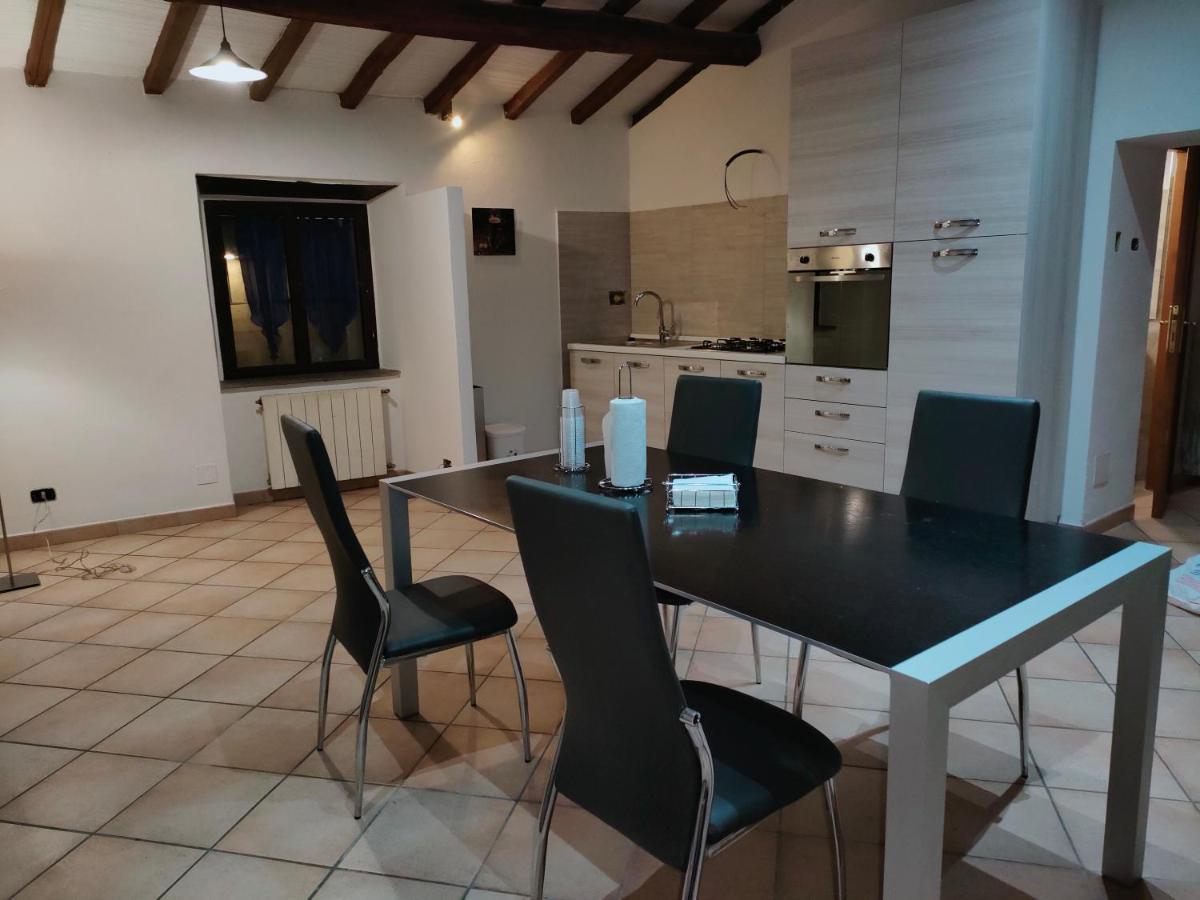 Francigena Viterbo Apartment Con Parcheggio Gratuito A Soli 2 Minuti Buitenkant foto