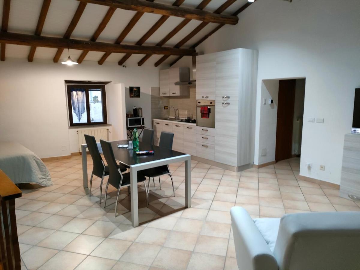 Francigena Viterbo Apartment Con Parcheggio Gratuito A Soli 2 Minuti Buitenkant foto